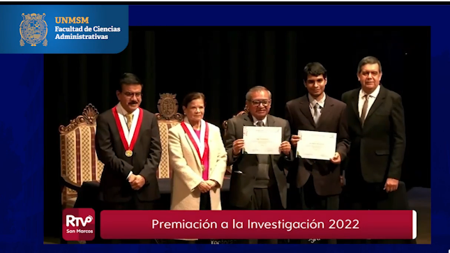 Dr. Edgar Vicente Armas y tesista José Ríos Matute fueron reconocidos en Ceremonia de Premiación a los Investigadores 2022