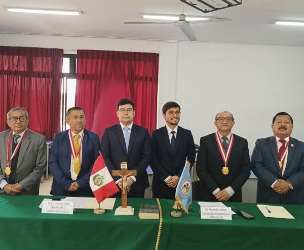 Felicitaciones a los flamantes licenciados en administración