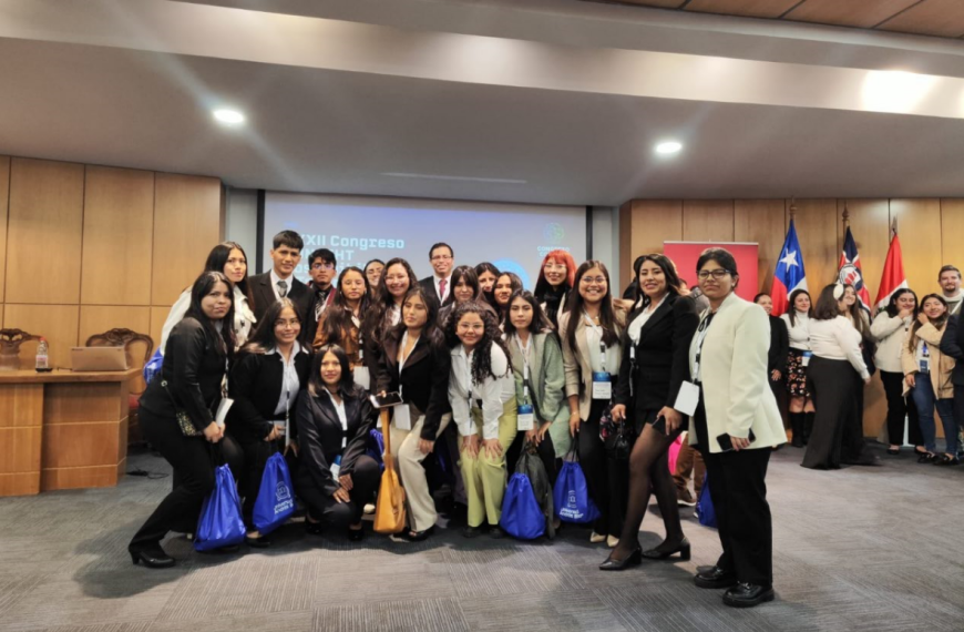 Estudiantes de Turismo participan en Chile en el XXXII Congreso CONPEHT