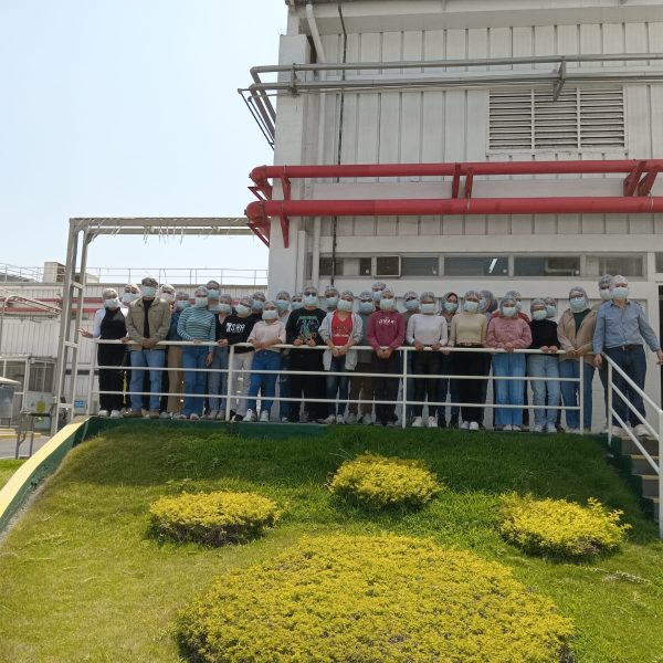 Descubriendo la excelencia empresarial: Estudiantes de la FCA visitan la planta de Grupo Bimbo en el Callao