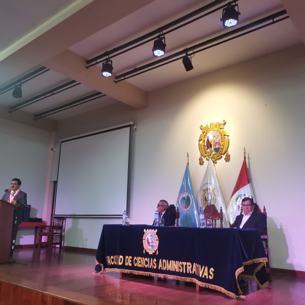 La FCA impulsa la innovación con el Taller de Investigación y Posgrado 2024