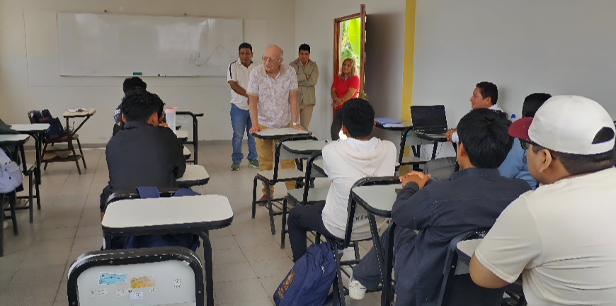 Decano de la FCA visita sede de Chilca y reafirma compromiso con la descentralización y la calidad educativa