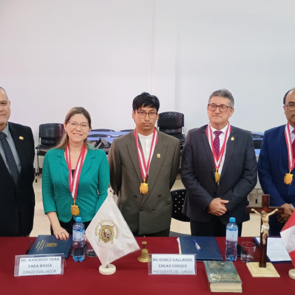 Nuevo licenciado en Administración de Negocios Internacionales