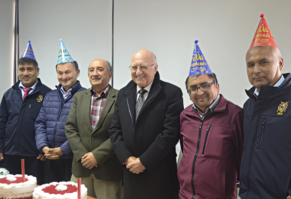 Celebramos a nuestros trabajadores administrativos