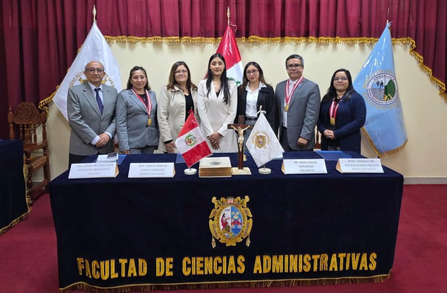 Presentamos a nuestras nuevas licenciadas en administración ¡ÉXITOS!