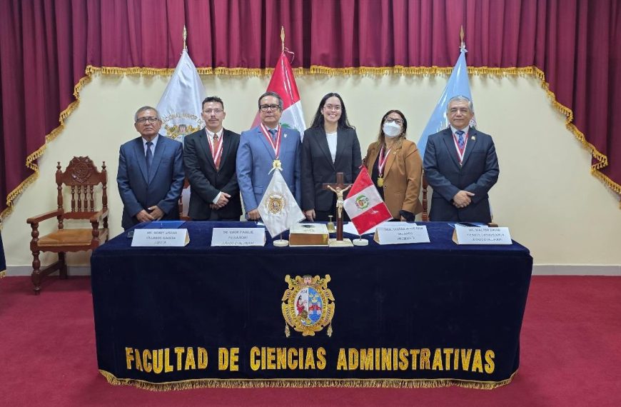 Felicitaciones a la licenciada en Administración: Daniela Beatriz Vargas Silva